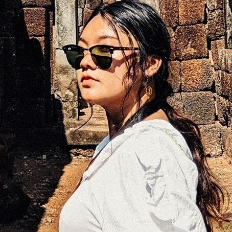 Avyportrait2
