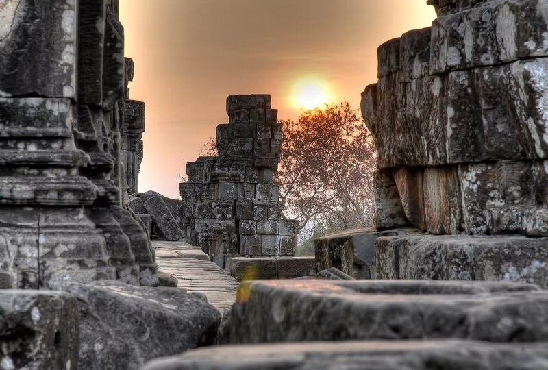 Phnom&#x20;bakheng&#x20;sutibu